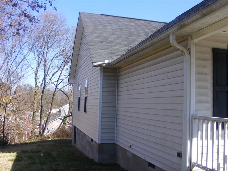 1103 Linwood Ave, Durham, NC 27701