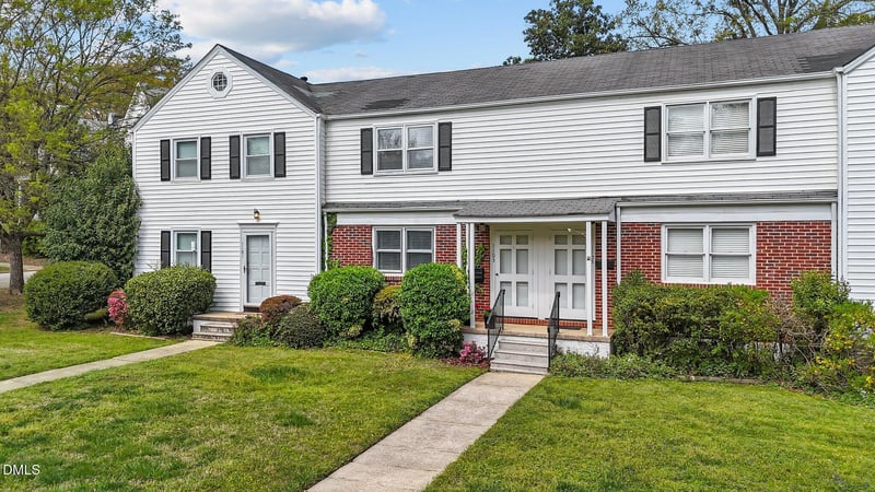 1103 Nichols Dr, Raleigh, NC 27605