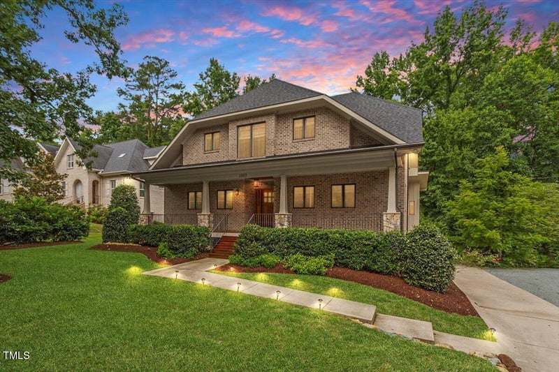 1103 Roosevelt Dr, Chapel Hill, NC 27514