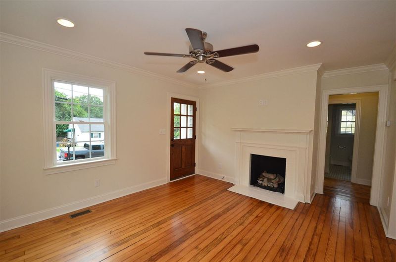 1103 Sedgefield St, Durham, NC 27705