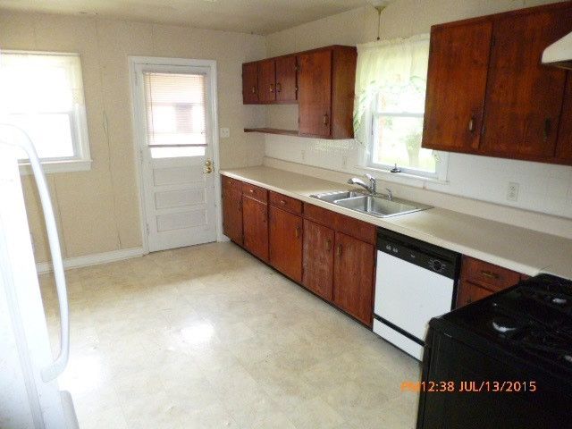1103 Southerlund Rd, Garner, NC 27529