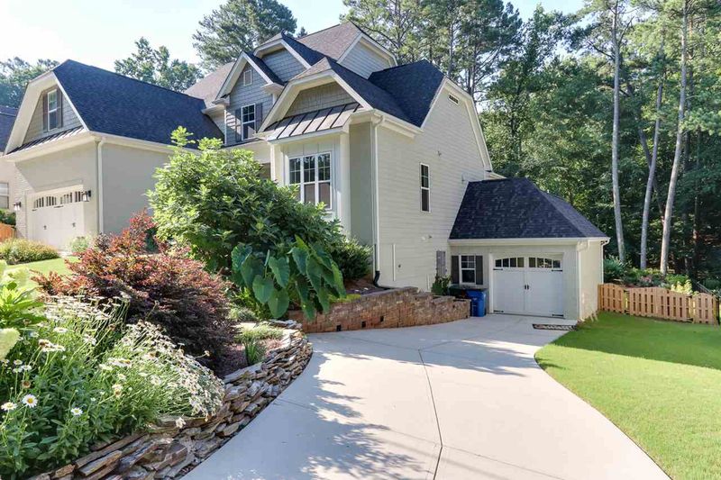 1103 Temple St, Raleigh, NC 27609