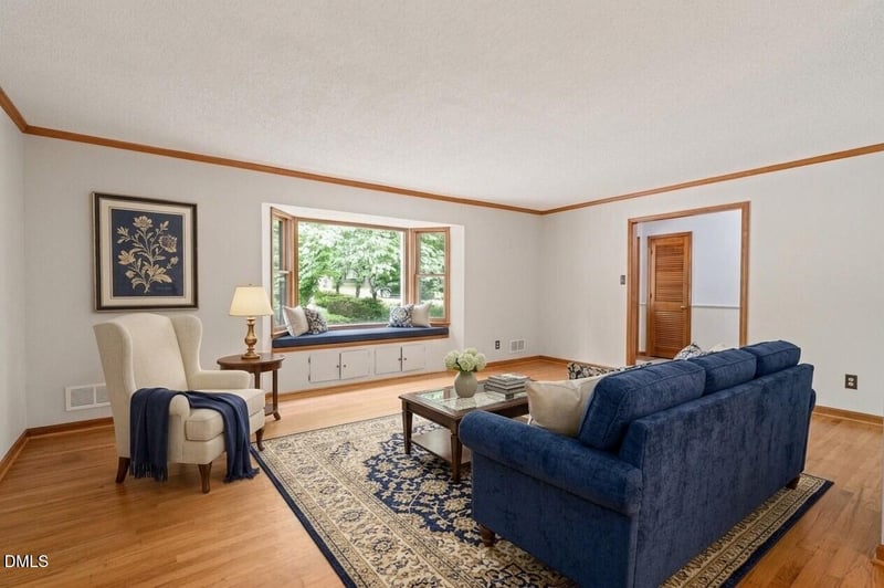 1103 Warren Ave, Cary, NC 27511