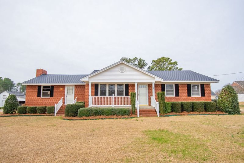 1103 Warren Rd, Erwin, NC 28339