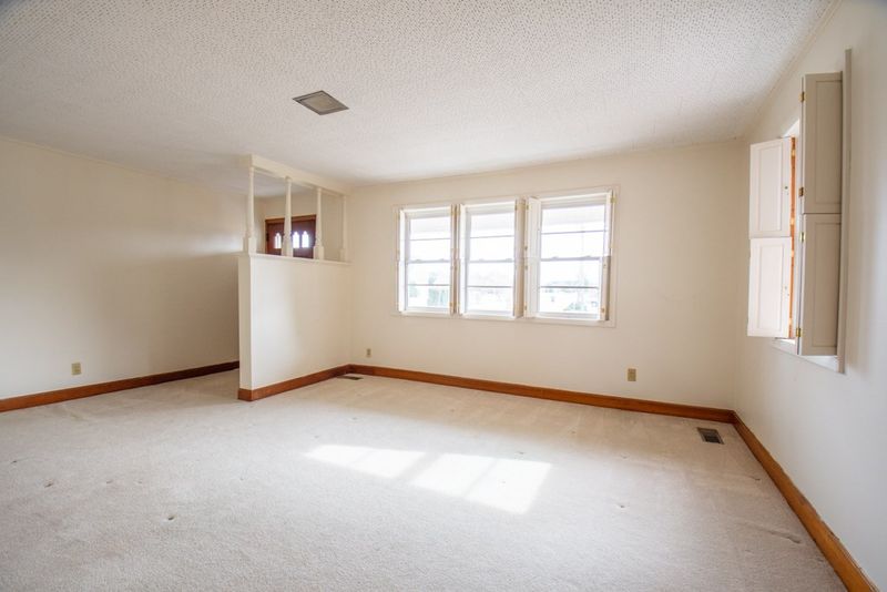 1103 Warren Rd, Erwin, NC 28339