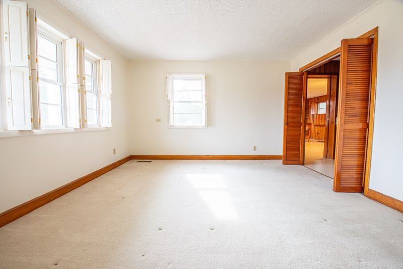 1103 Warren Rd, Erwin, NC 28339