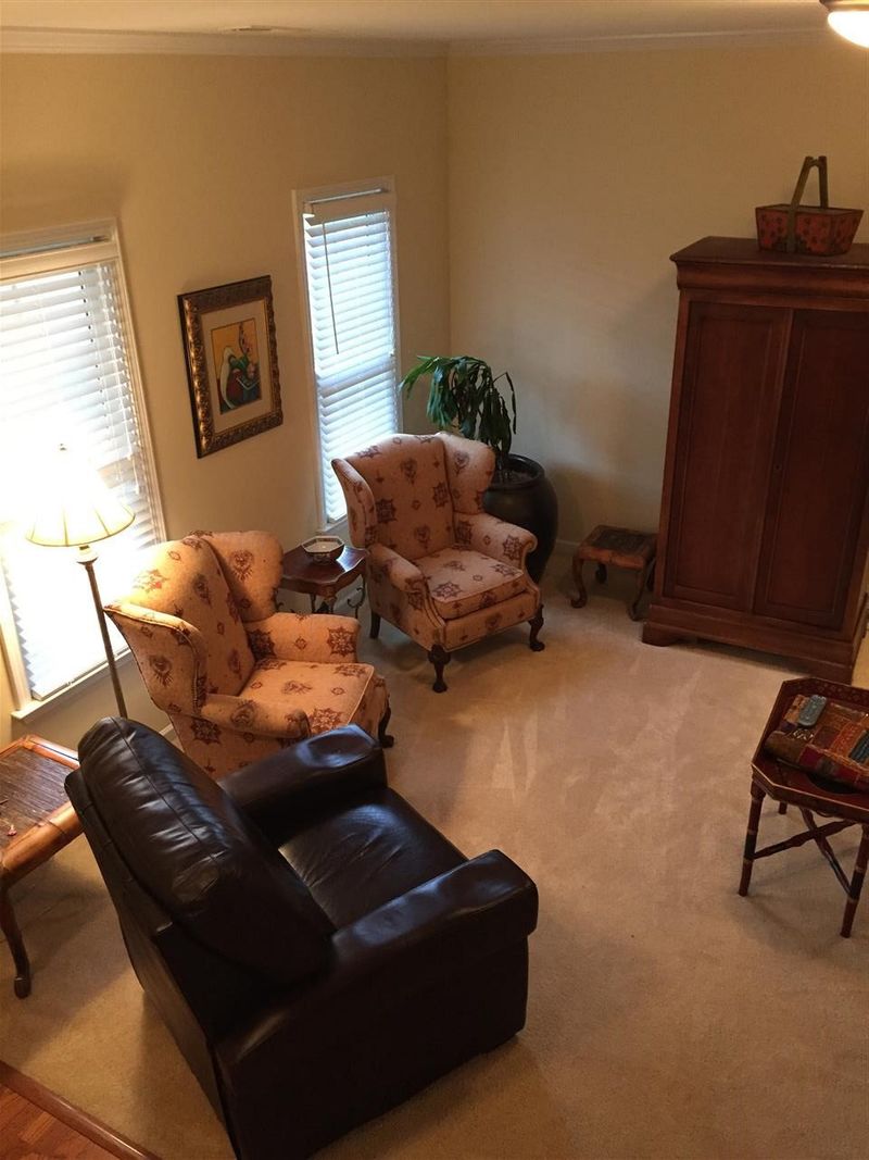 11033 David Stone, Chapel Hill, NC 27517