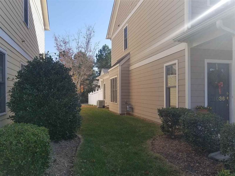 11036 David Stone Dr, Chapel Hill, NC 27517