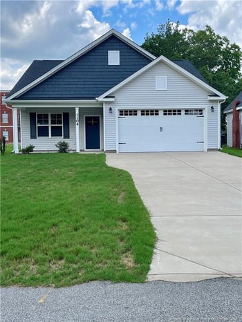 1104 9th St, Lillington, NC 27546
