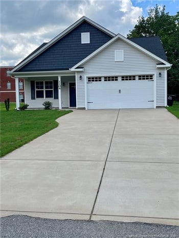 1104 9th St, Lillington, NC 27546