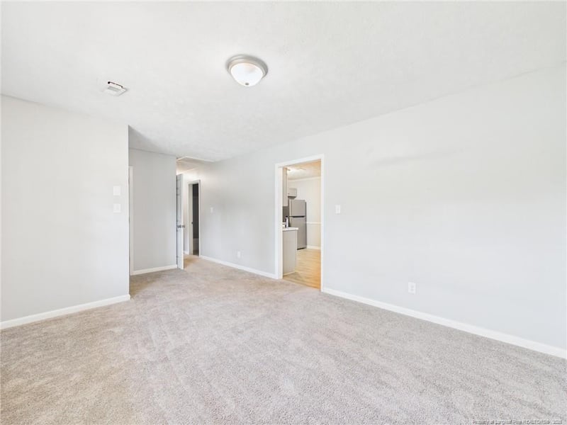1104 Barwin Dr, Fayetteville, NC 28304