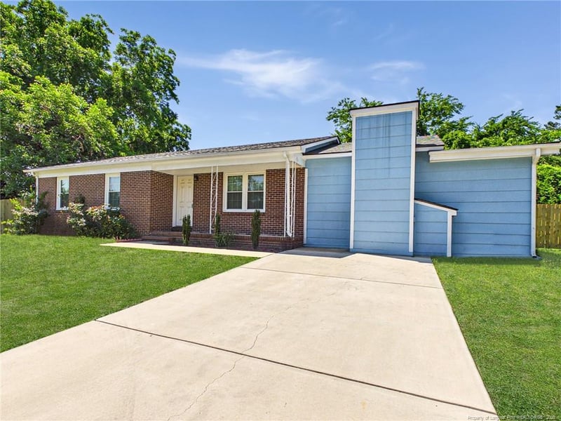 1104 Barwin Dr, Fayetteville, NC 28304