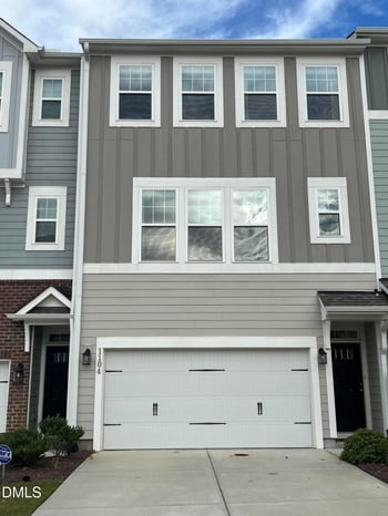 1104 Brookville Ln, Durham, NC 27703