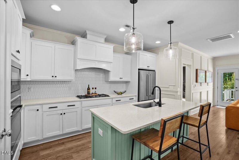 1104 Elk Falls Dr, Wendell, NC 27591