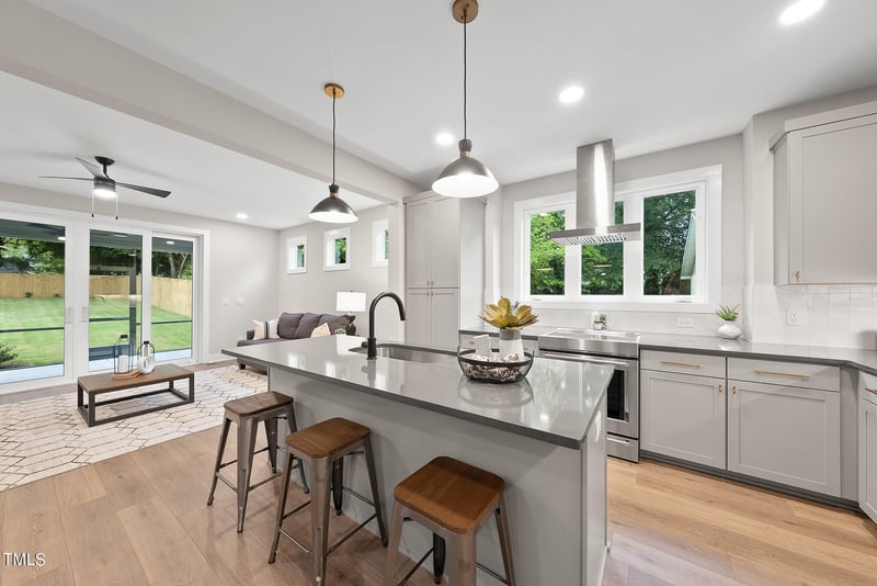 1104 Gregg St, Raleigh, NC 27601