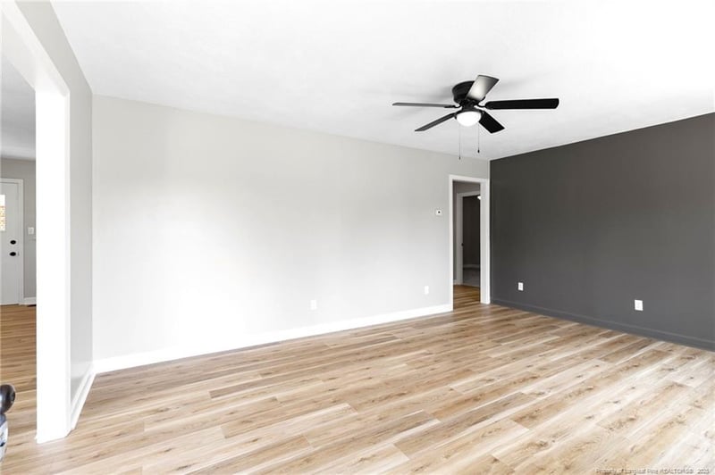1104 Juniper Dr, Fayetteville, NC 28304