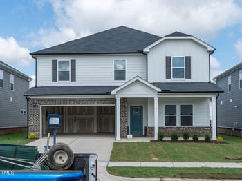 1104 Landen Creek Ln, Zebulon, NC 27597