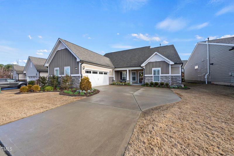 1104 Monterey Bay Dr, Wake Forest, NC 27587