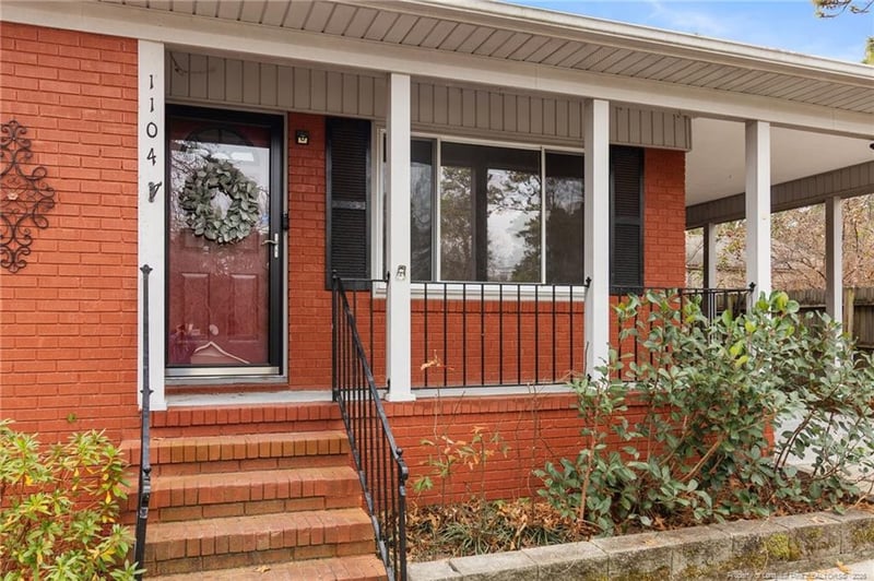 1104 Odom Dr, Fayetteville, NC 28304