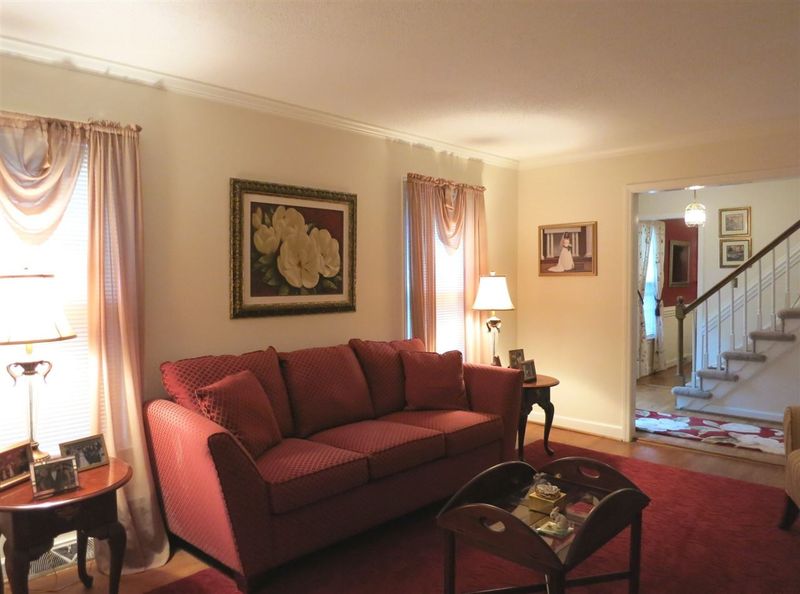 1104 Paine Ct, Raleigh, NC 27609