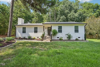 1104 Suterland Rd, Cary, NC 27511