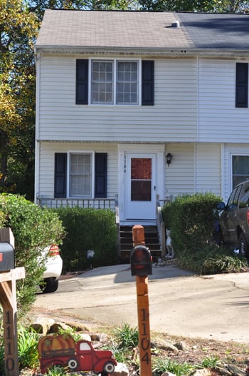 1104 Villa Green Ct, Raleigh, NC 27612