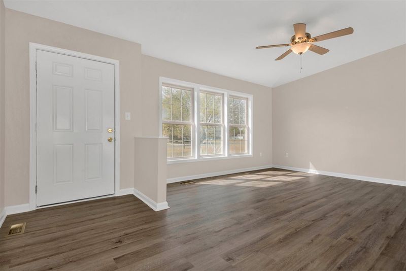 1104 Warren Rd, Erwin, NC 28339