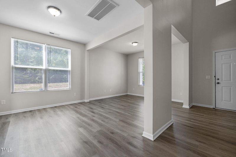 1104 Whispering Oak Ln, Durham, NC 27704