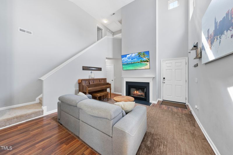 11040 Astor Hill Dr, Raleigh, NC 27613