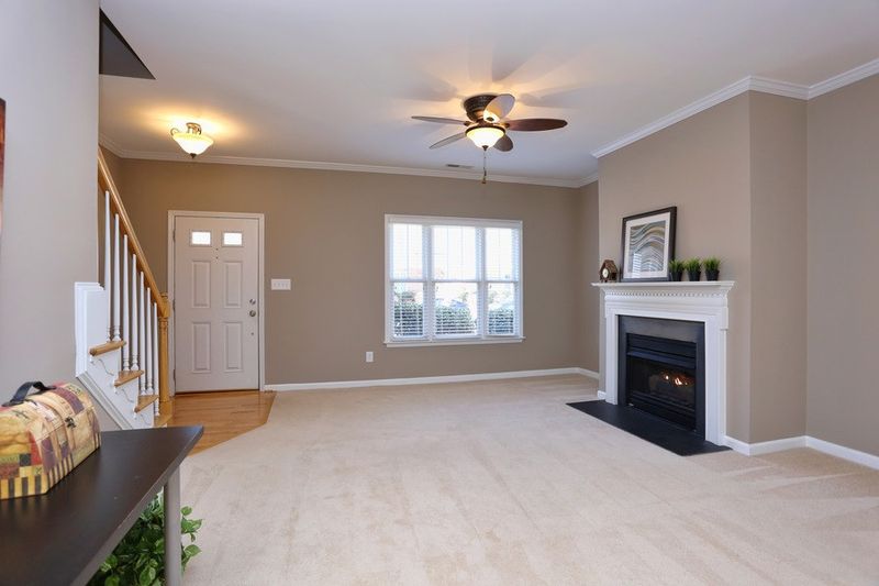 11040 David Stone Dr, Chapel Hill, NC 27517
