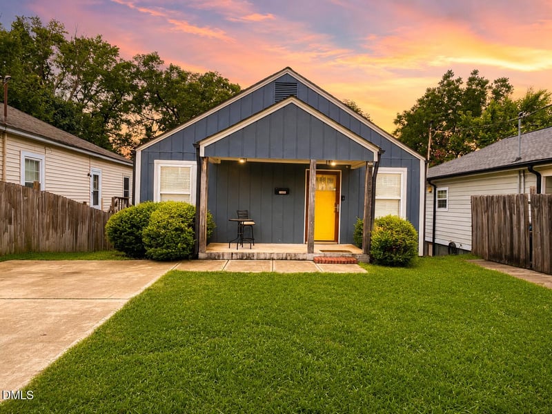 1105 Calvin St, Durham, NC 27701