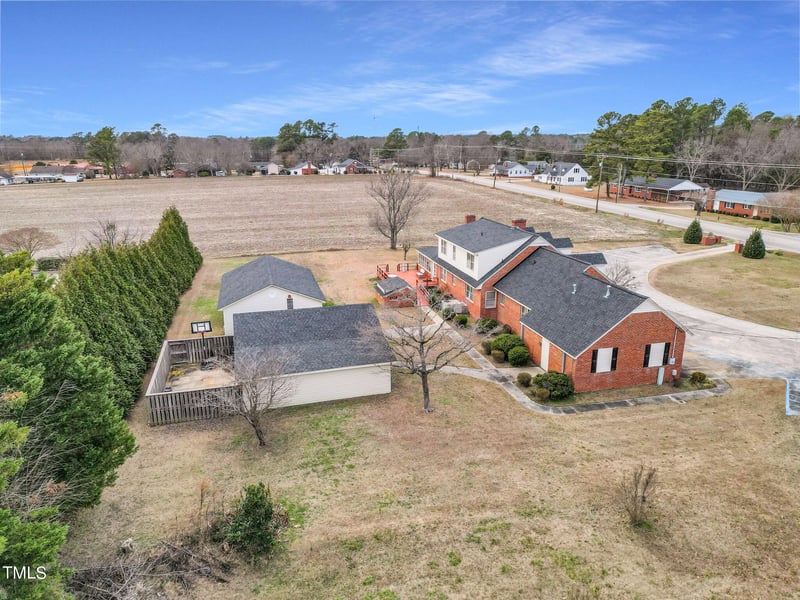 1105 Erwin Rd, Dunn, NC 28334