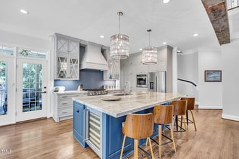 1105 Falls Bridge Dr, Raleigh, NC 27614