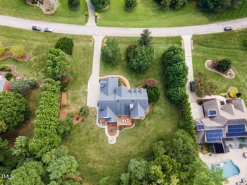 1105 Falls Bridge Dr, Raleigh, NC 27614