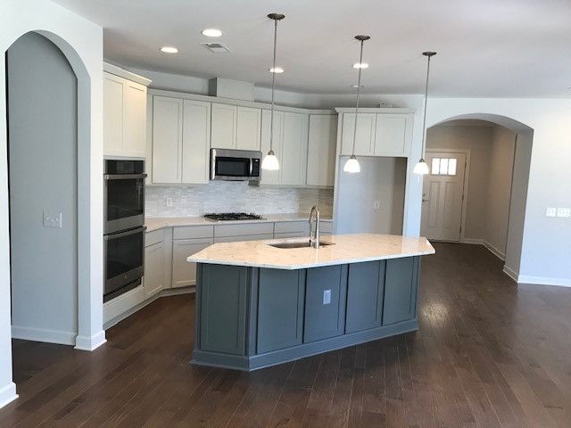 1105 Gardengate Dr, Durham, NC 27703