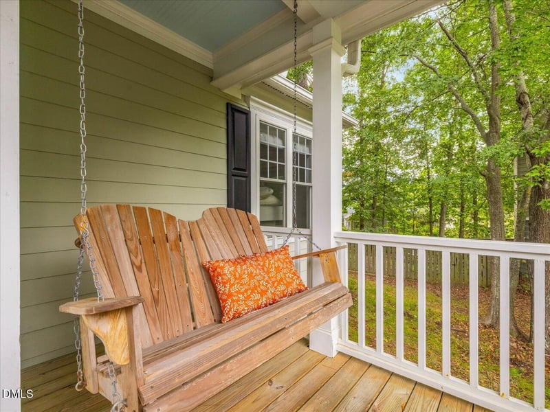 1105 Haughton Green Ct, Apex, NC 27502