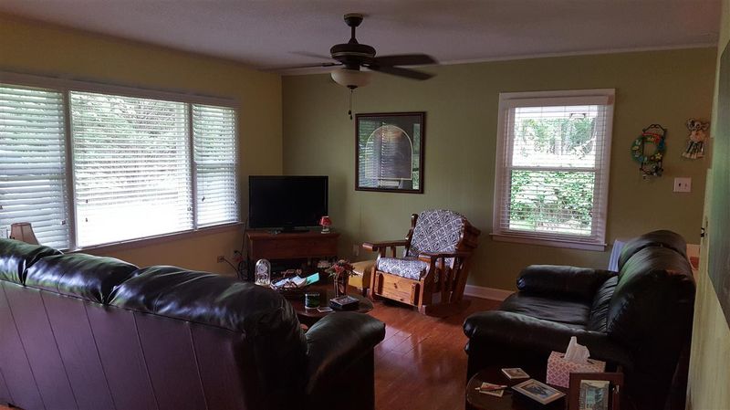 1105 Heritage Dr, Wendell, NC 27591
