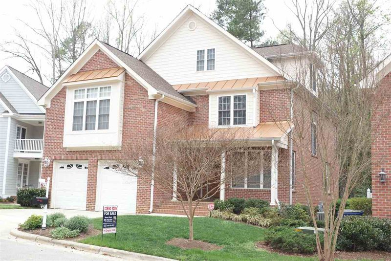 1105 Hobson Ct, Raleigh, NC 27607