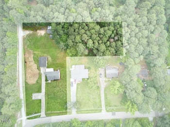1105 Horseshoe Rd, Durham, NC 27703