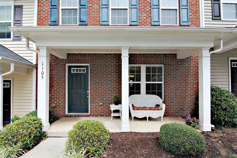 1105 Ileagnes Rd, Raleigh, NC 27603