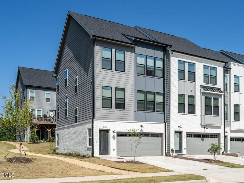 1105 Kiernan Grove Ln, Cary, NC 27519