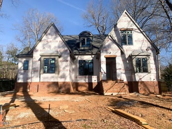 1105 Kingwood Dr, Raleigh, NC 27609