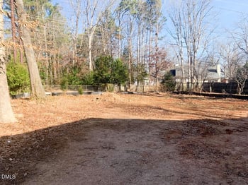 1105 Kingwood Dr, Raleigh, NC 27609