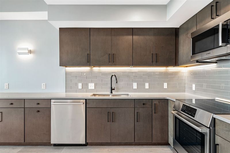 1105 W Main St #502, Durham, NC 27701