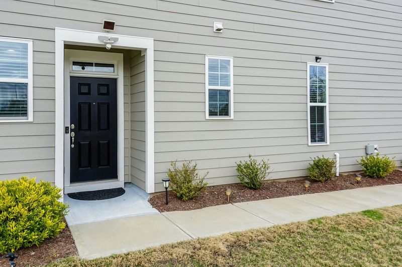 1105 Midvale Ave, Morrisville, NC 27560
