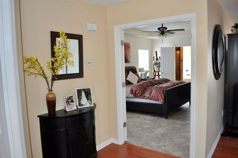 1105 Sweet Gale Dr, Durham, NC 27704