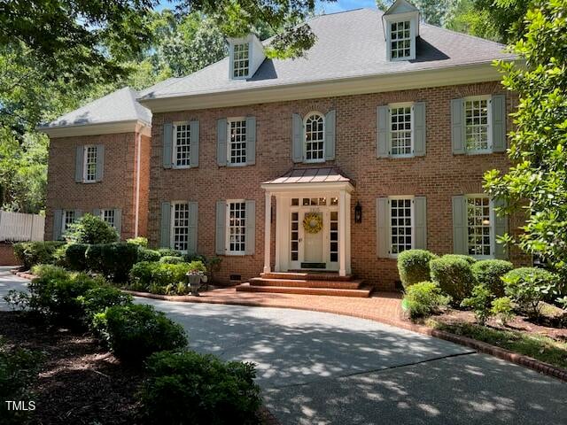 1105 Tazwell Pl, Raleigh, NC 27612