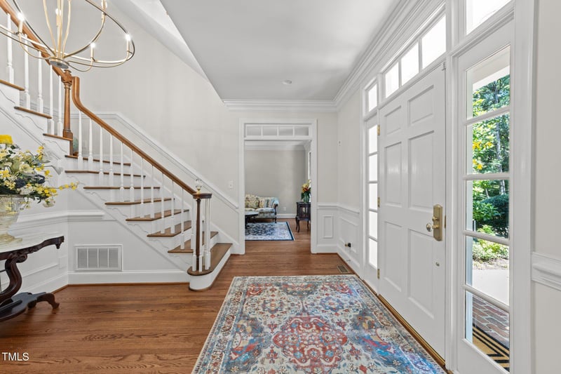 1105 Tazwell Pl, Raleigh, NC 27612