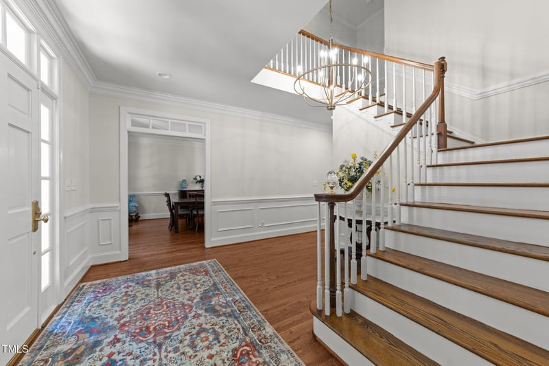 1105 Tazwell Pl, Raleigh, NC 27612