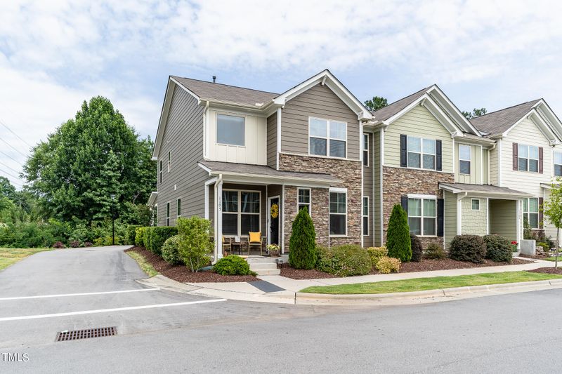 1105 Treetop Meadow Ln, Wake Forest, NC 27587